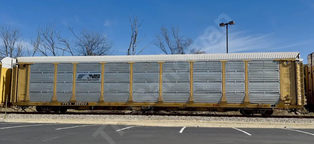 TTGX982354 - NORTH-AMERICA