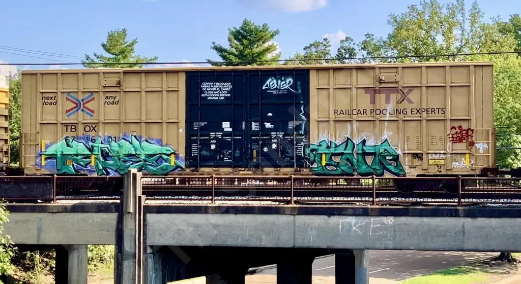 TBOX671601 - NORTH-AMERICA