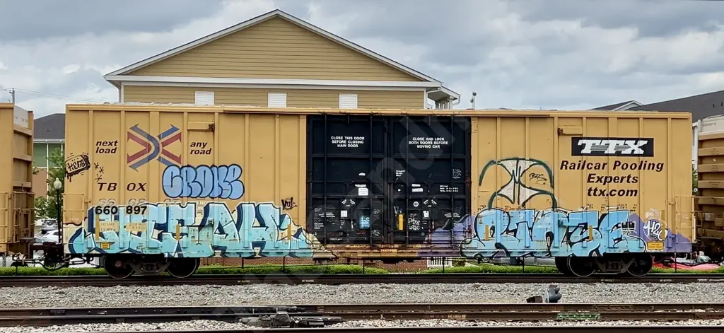 TBOX660897 - NORTH-AMERICA