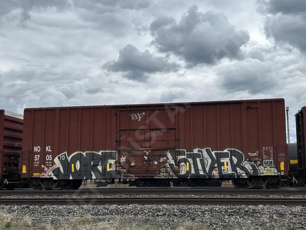 NOKL570570 - NORTH-AMERICA