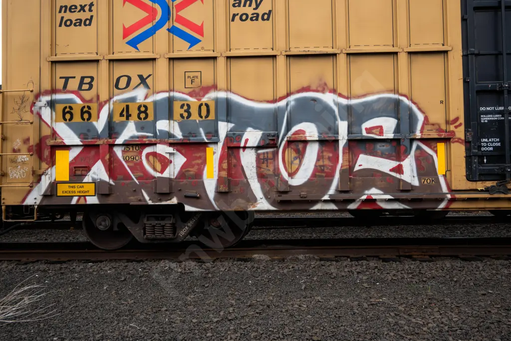 TBOX664830 - NORTH-AMERICA