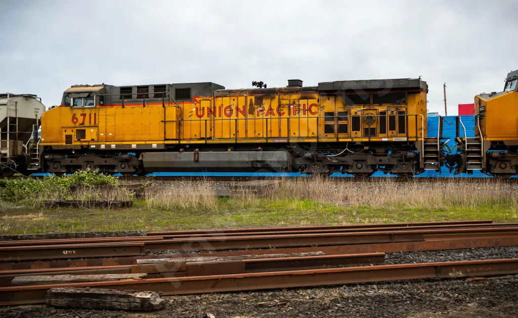 UP6711 - NORTH-AMERICA