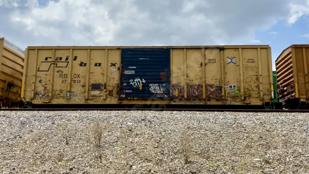 RBOX37031 - NORTH-AMERICA