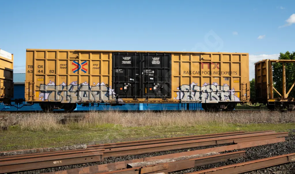 TBOX634482 - NORTH-AMERICA