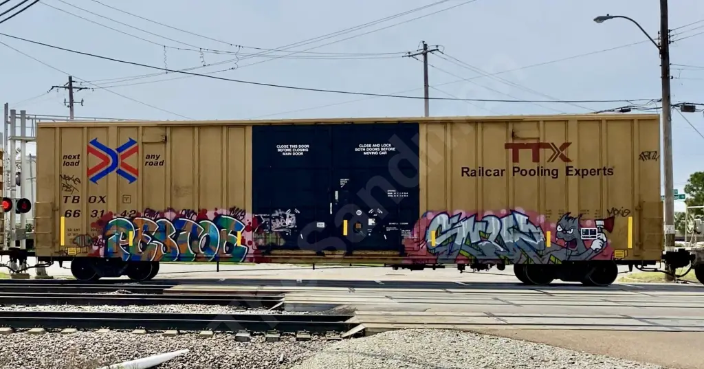 TBOX663142 - NORTH-AMERICA