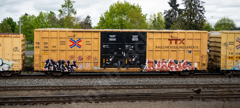 TBOX633677 - NORTH-AMERICA