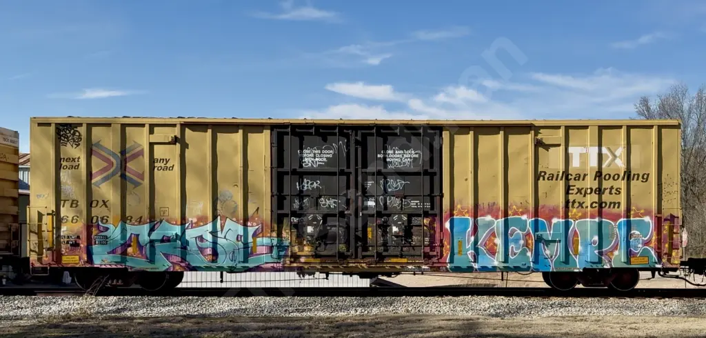 TBOX660684 - NORTH-AMERICA
