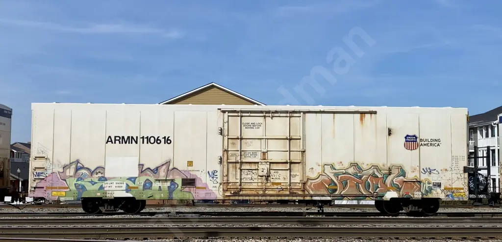 ARMN110616 - NORTH-AMERICA