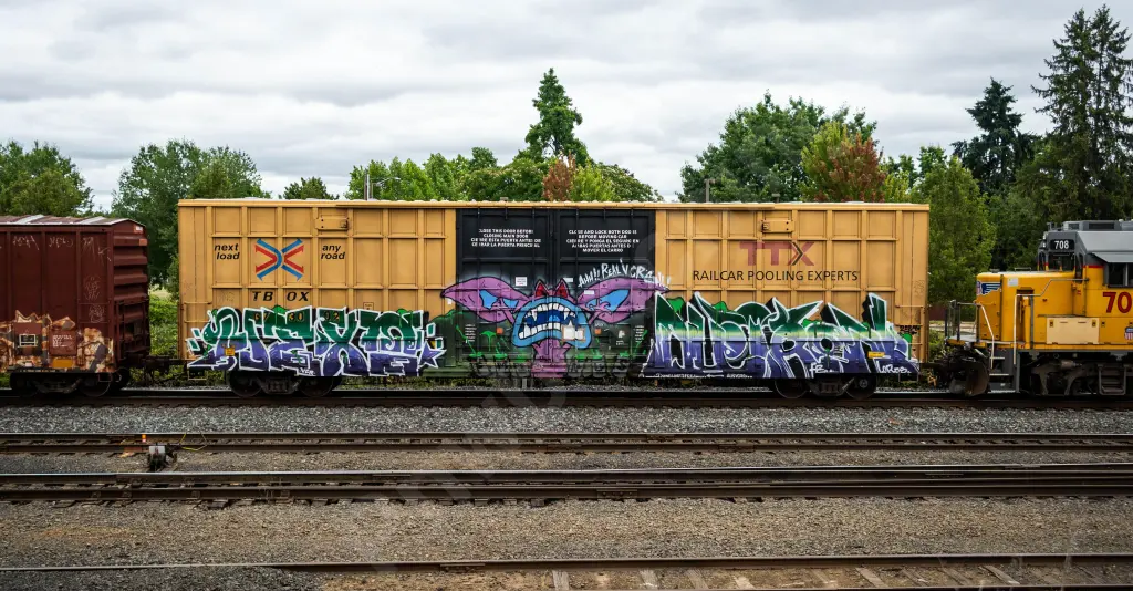 TBOX673092 - NORTH-AMERICA