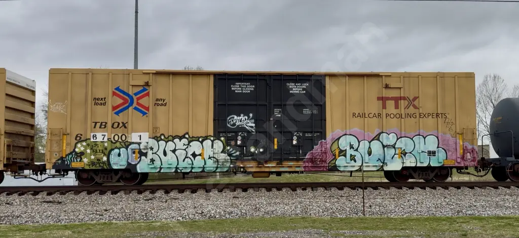 TBOX667001 - NORTH-AMERICA