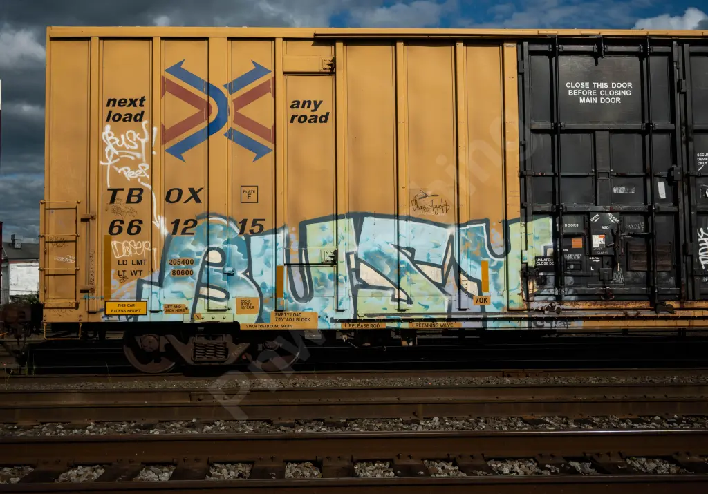 TBOX661215 - NORTH-AMERICA