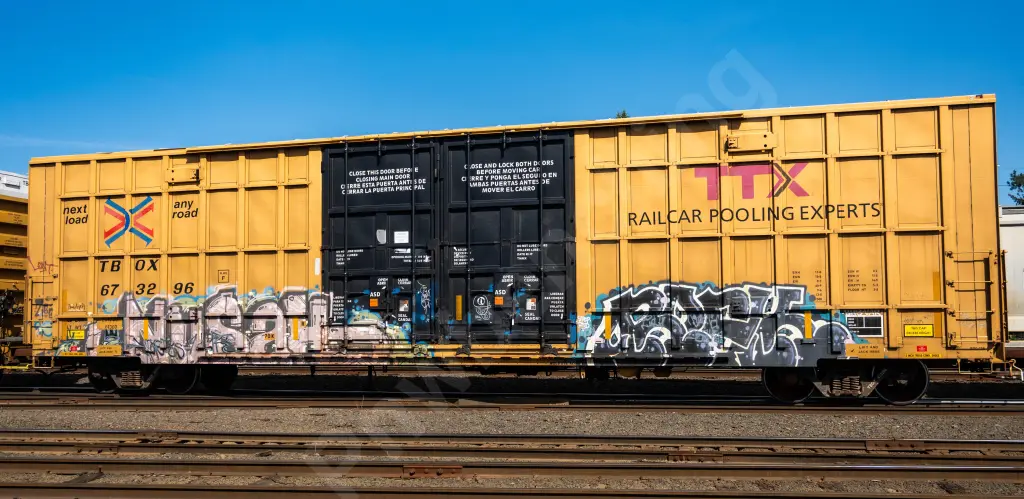 TBOX673296 - NORTH-AMERICA