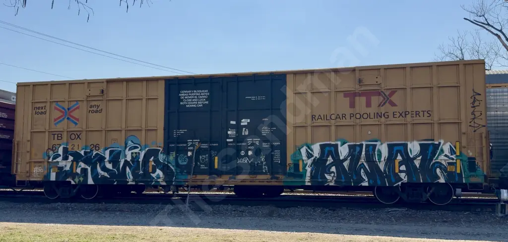 TBOX672126 - NORTH-AMERICA