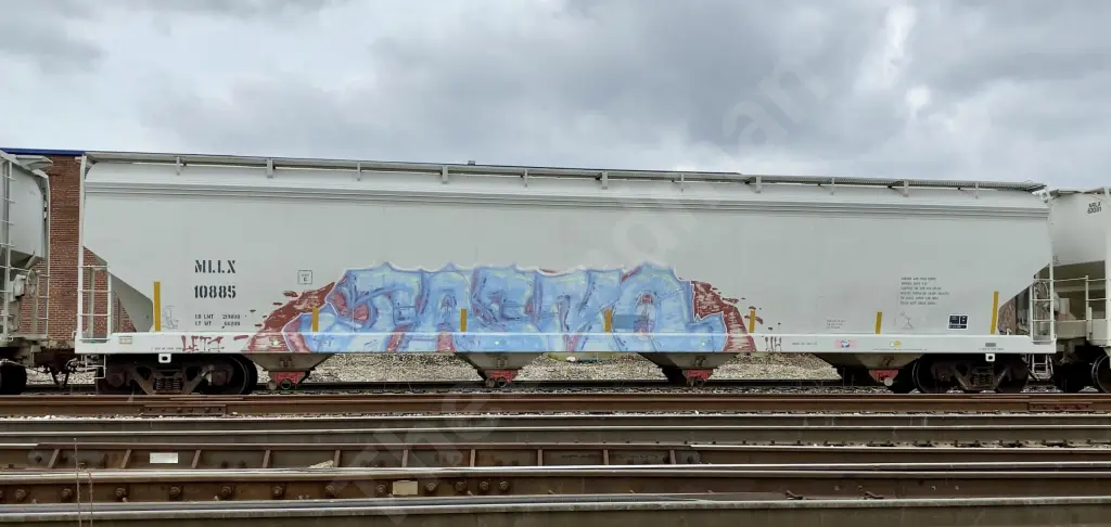MLLX10885 - NORTH-AMERICA