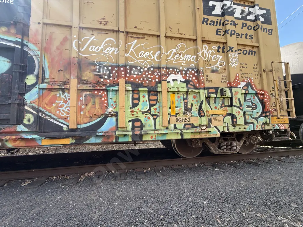 FBOX504985 - NORTH-AMERICA