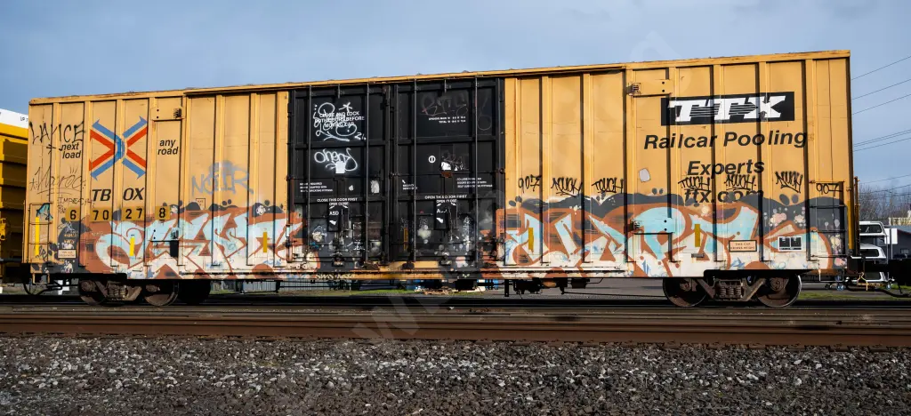 Train photo