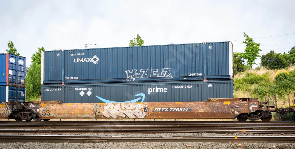 DTTX726814 - NORTH-AMERICA