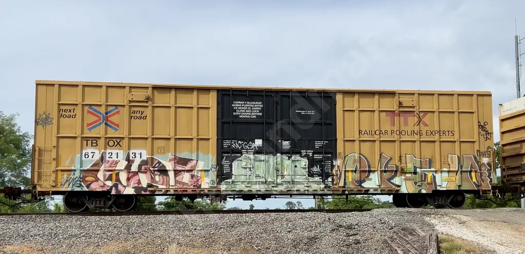 TBOX672131 - NORTH-AMERICA