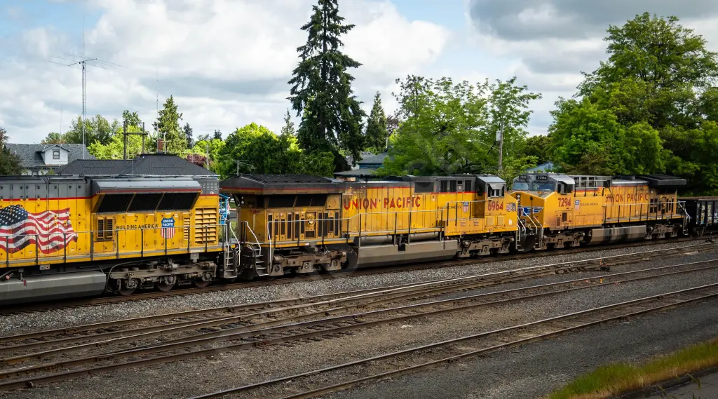 UP6964 - NORTH-AMERICA