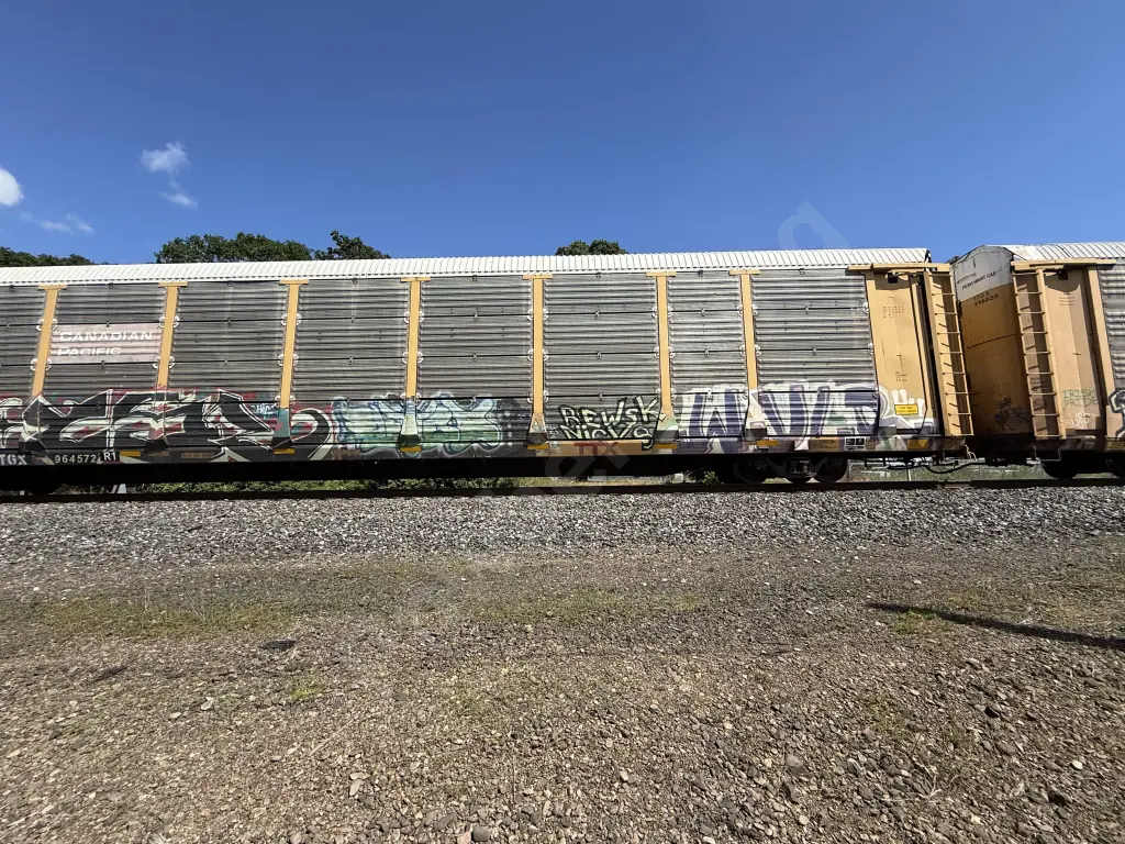 TTGX964572 - NORTH-AMERICA