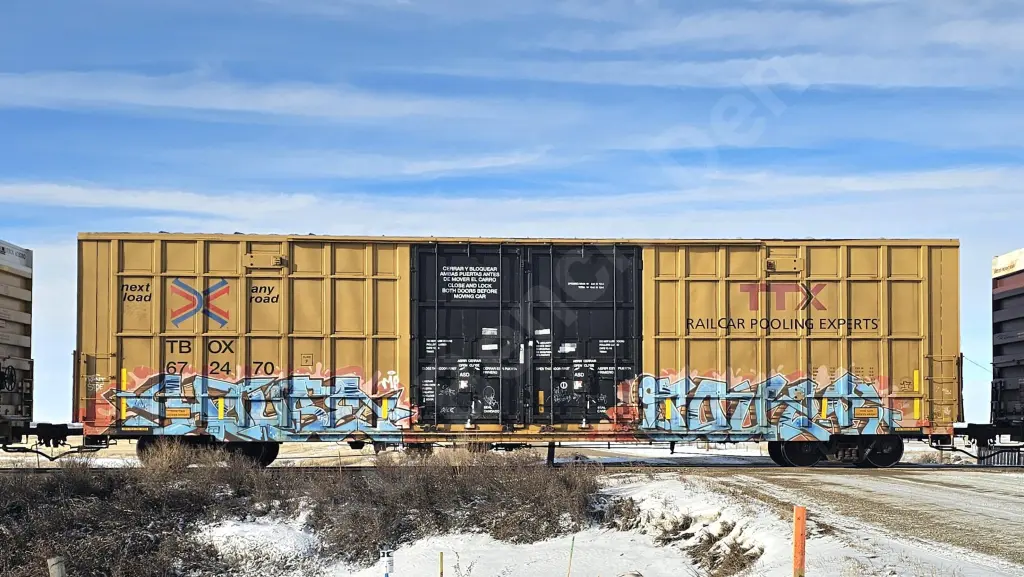 TBOX672470 - NORTH-AMERICA