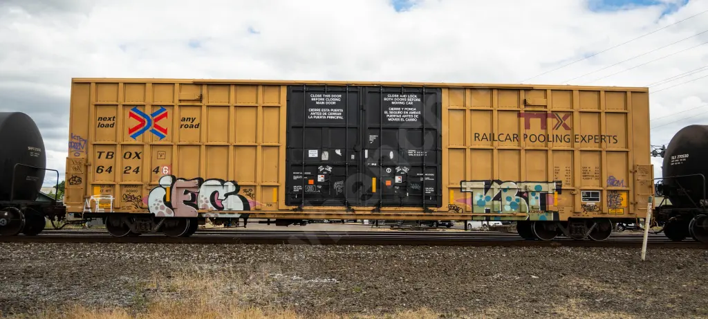 TBOX642446 - NORTH-AMERICA