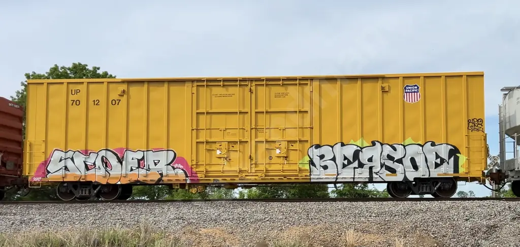 UP701207 - NORTH-AMERICA