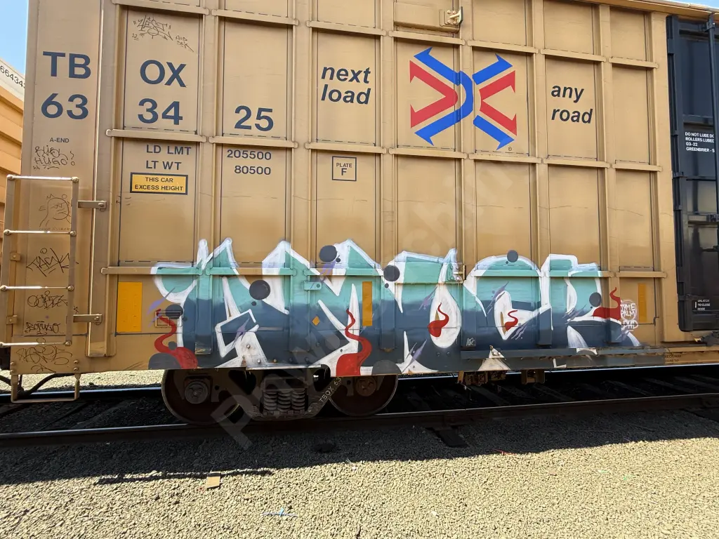 TBOX633425 - NORTH-AMERICA