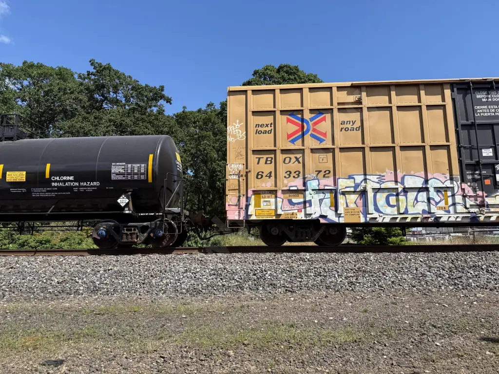 TBOX643372 - NORTH-AMERICA