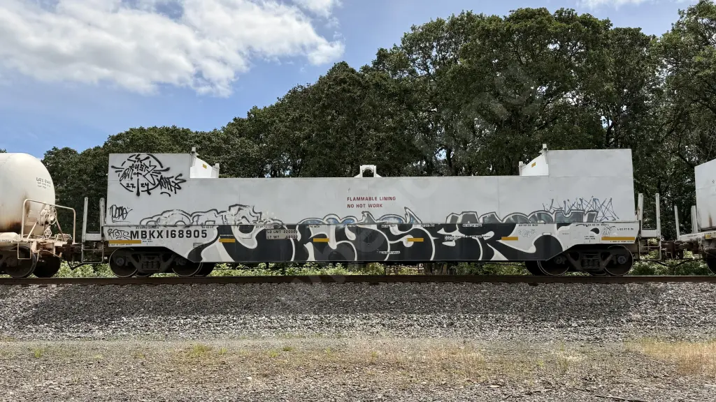 MBKX168905 - NORTH-AMERICA