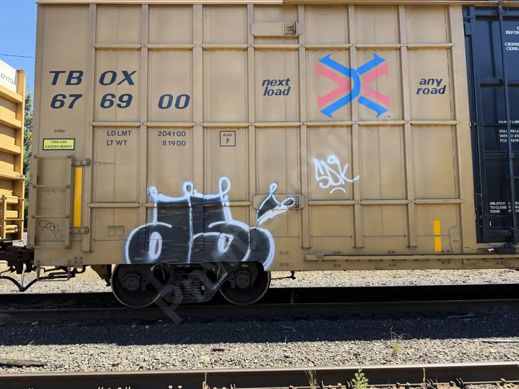 TBOX676900 - NORTH-AMERICA