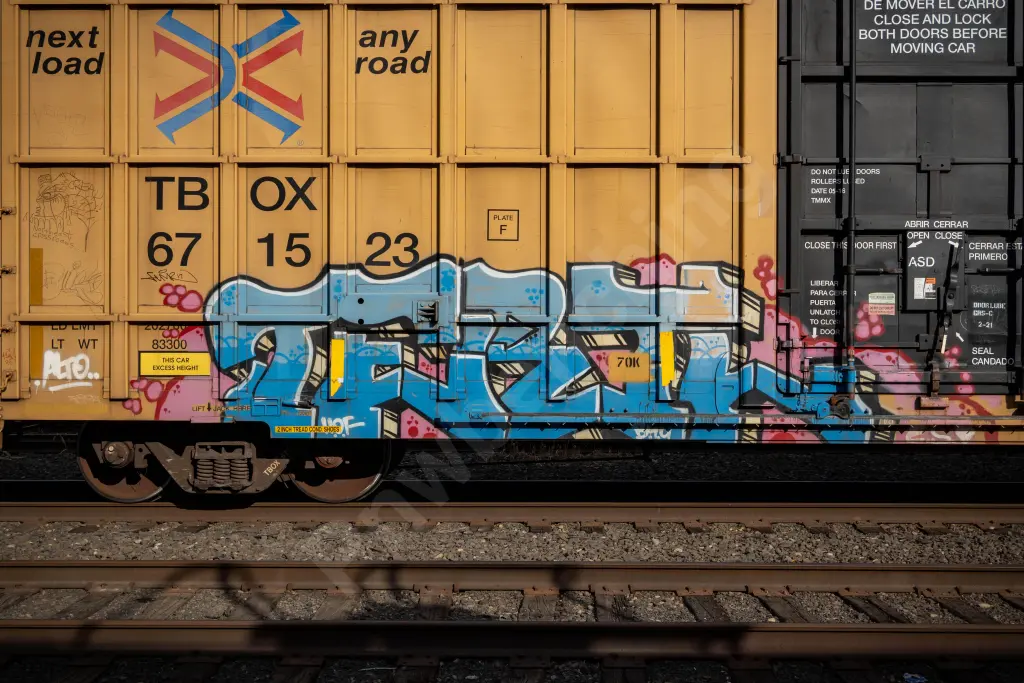TBOX671523 - NORTH-AMERICA