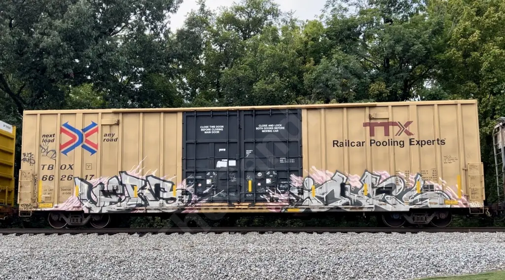 TBOX662617 - NORTH-AMERICA