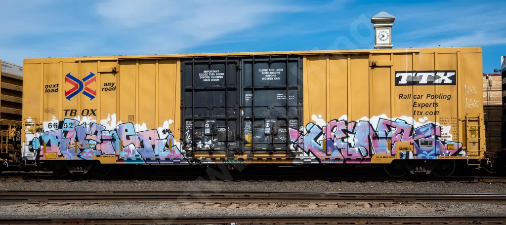 TBOX665231 - NORTH-AMERICA