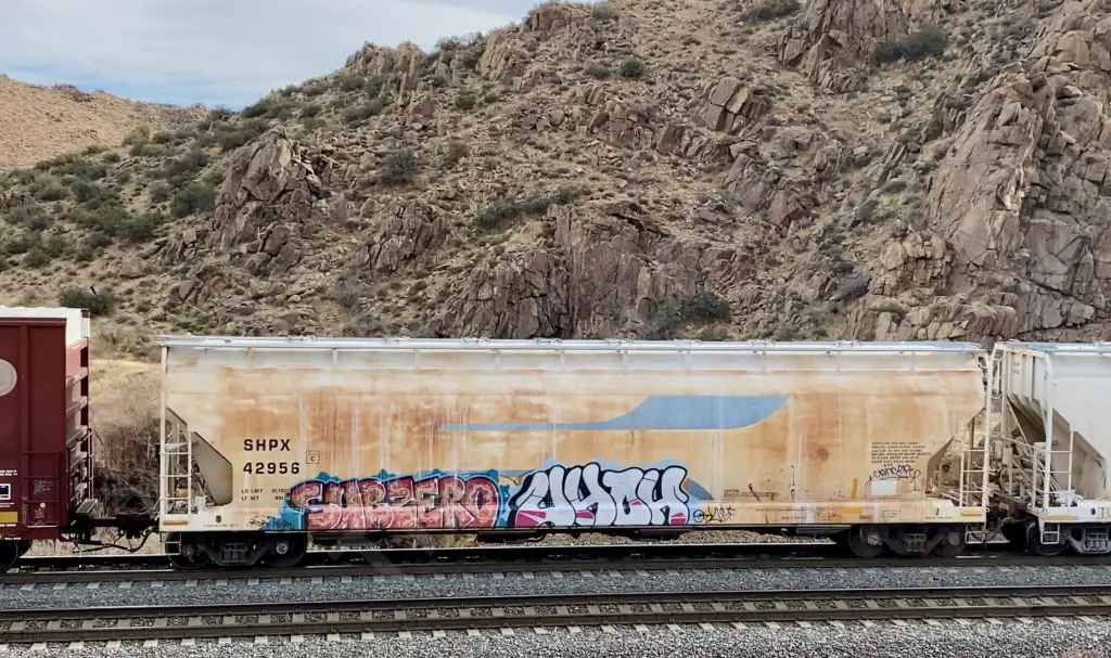 SHPX42956 - NORTH-AMERICA