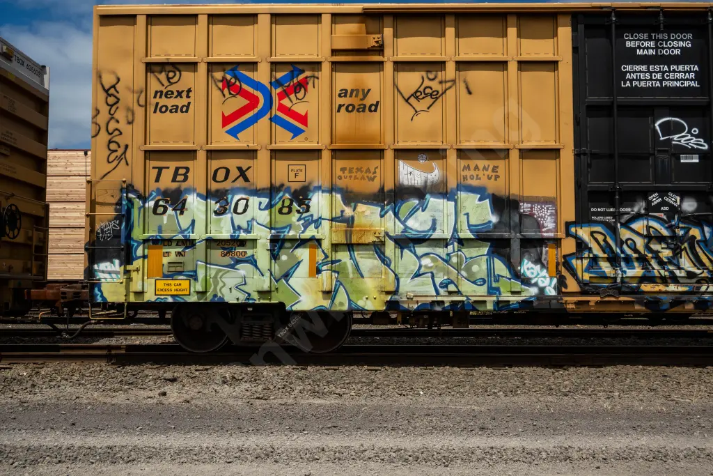 TBOX643085 - NORTH-AMERICA
