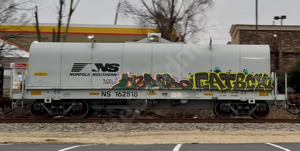 NS162518 - NORTH-AMERICA