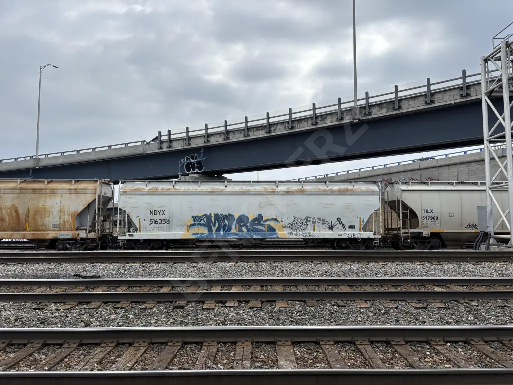 NDYX516358 - NORTH-AMERICA