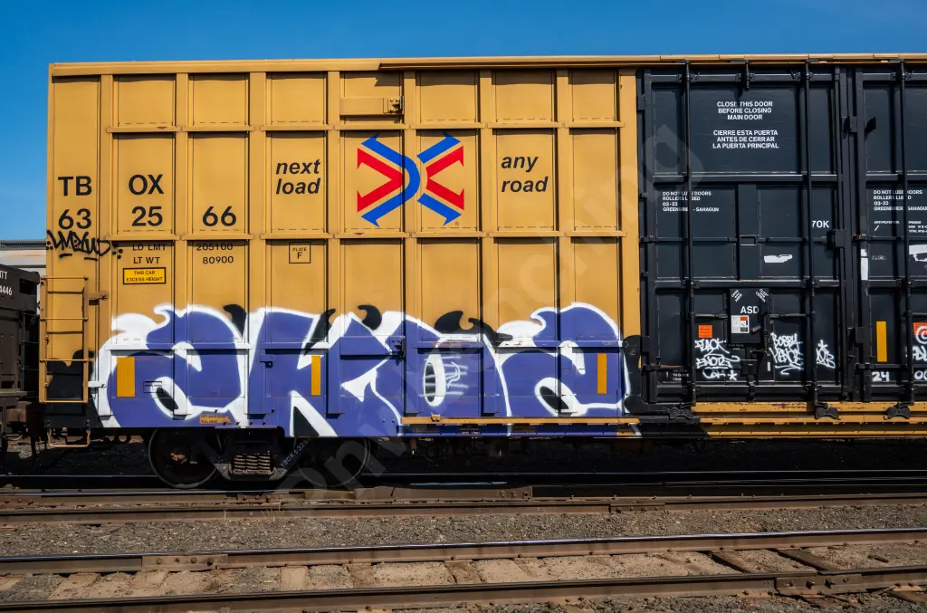 TBOX632566 - NORTH-AMERICA