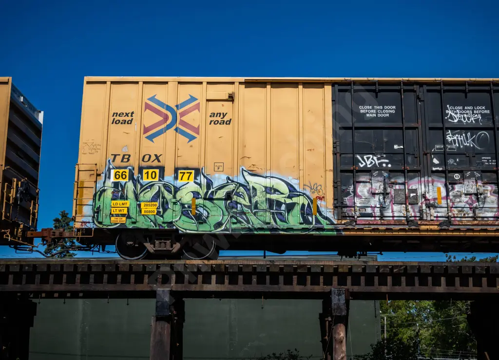 TBOX661077 - NORTH-AMERICA