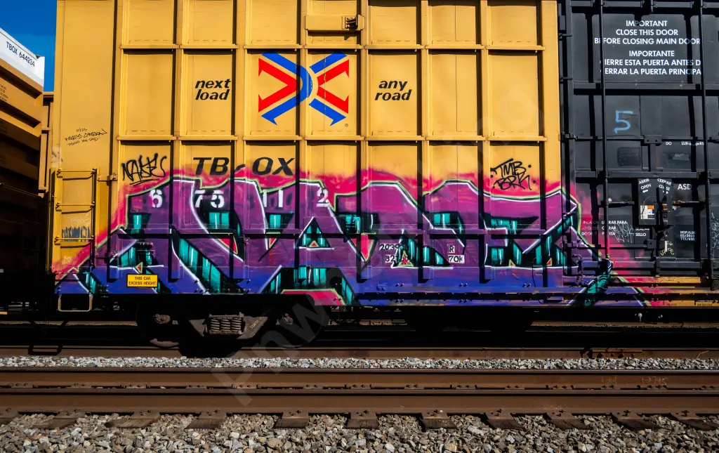 TBOX675112 - NORTH-AMERICA