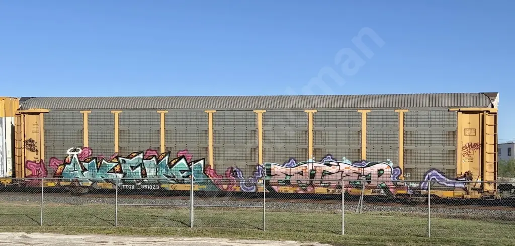 TTGX851823 - NORTH-AMERICA