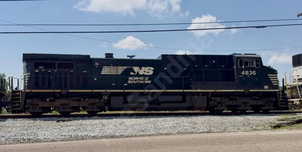 NS4836 - NORTH-AMERICA