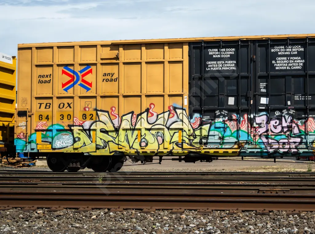 TBOX643062 - NORTH-AMERICA