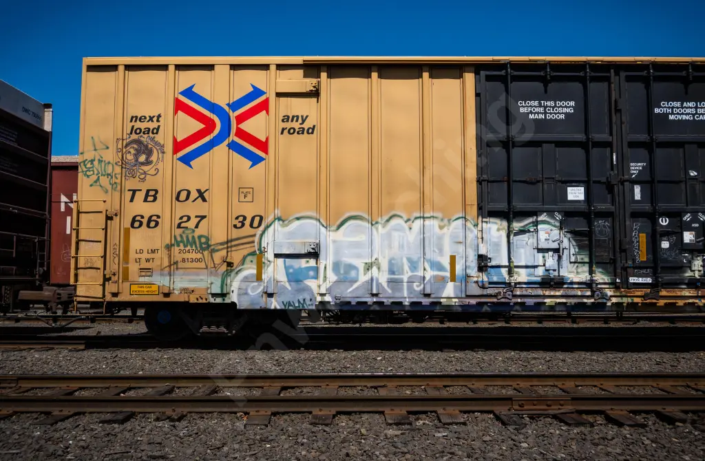 TBOX662730 - NORTH-AMERICA