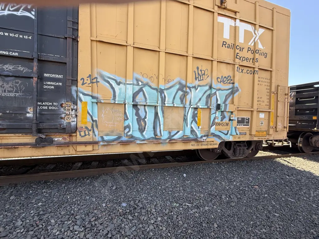 FBOX502003 - NORTH-AMERICA