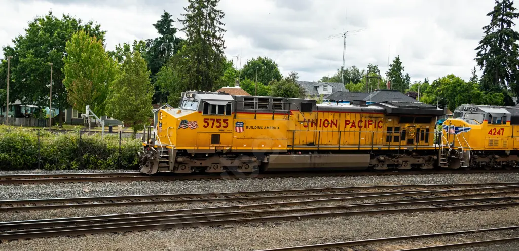 UP5755 - NORTH-AMERICA