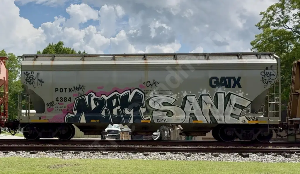 POTX4384 - NORTH-AMERICA