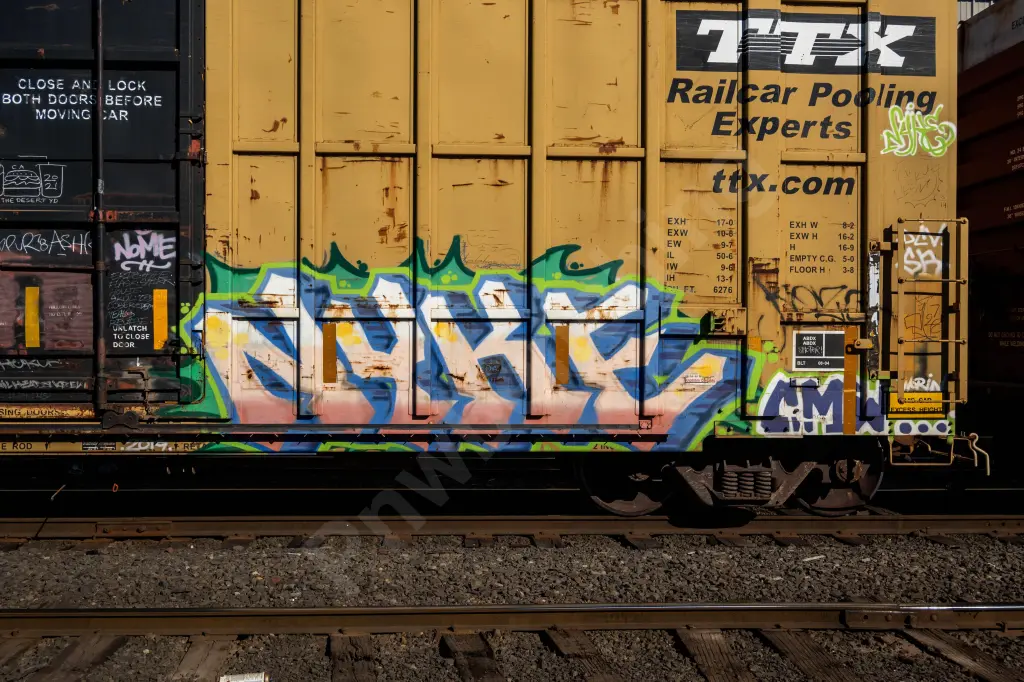 FBOX504966 - NORTH-AMERICA