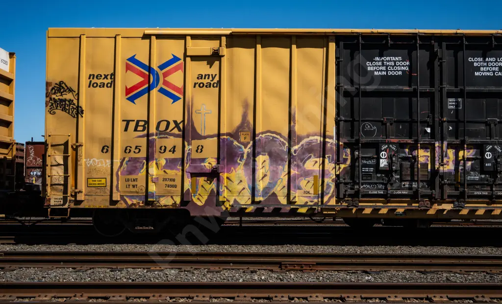 TBOX665948 - NORTH-AMERICA